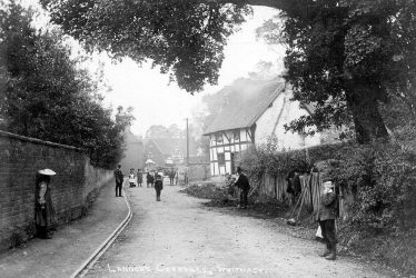 Whitnash.  Landor's Cottages