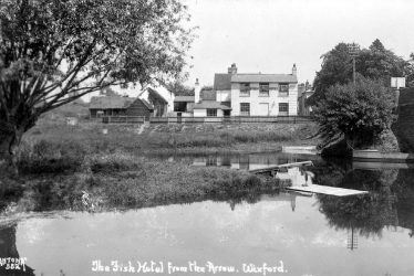Wixford.  Fish Hotel and River Arrow