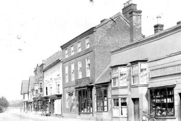 Henley in Arden.  High Street