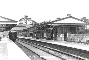 Henley in Arden.  G.W.R. Railway Station