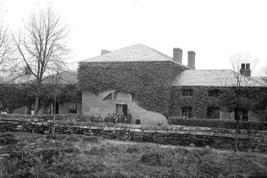 Chilvers Coton.  Coton Church School