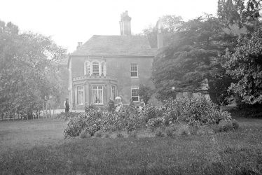 Chilvers Coton.  Coton Hall
