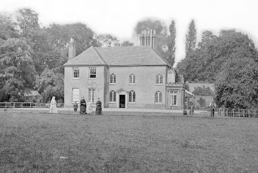 Chilvers Coton.  Coton Hall