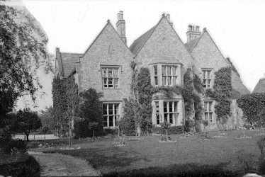 Weddington.  Vicarage