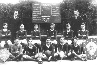 Baddesley Ensor.  Central School Football Team