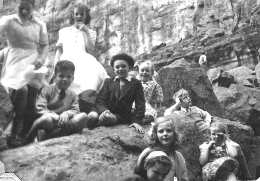 Arley Church of England school outing to Cheddar Gorge and Charnwood Forest.  1951 |  IMAGE LOCATION: (Warwickshire County Record Office)