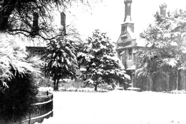 Bedworth.  Nicholas Chamberlain's almshouses