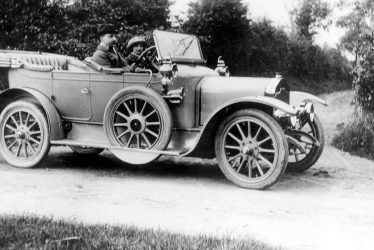 Bedworth.  Rover car