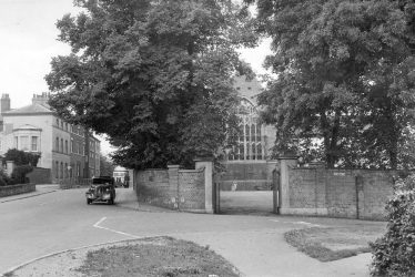 Atherstone.  Entrance to Queen Elizabeth Grammar School