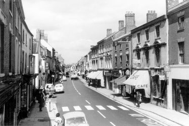 Atherstone.  Long Street