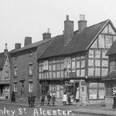 Alcester.  Henley Street