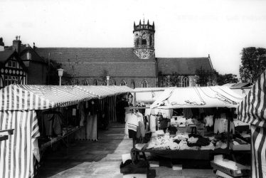 Atherstone.  Market day