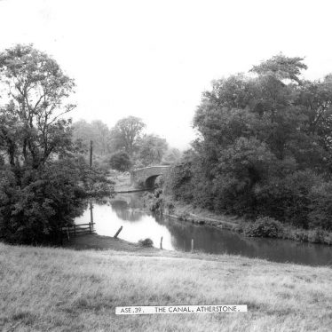 Atherstone.  Coventry Canal