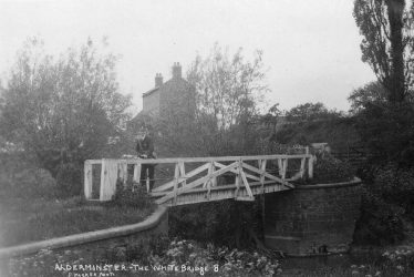 Alderminster.  White Bridge