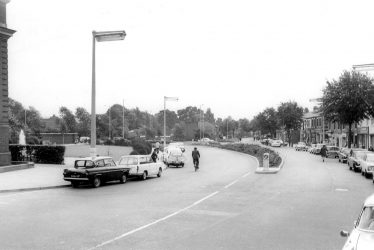 Nuneaton.  Coventry Street