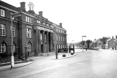 Nuneaton.  Town Hall