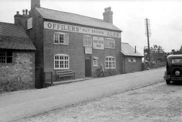 Hartshill.  Anchor Inn