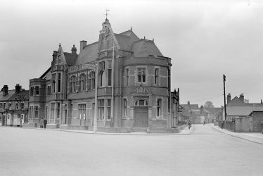 Nuneaton.  Police Station and Magistrates Court