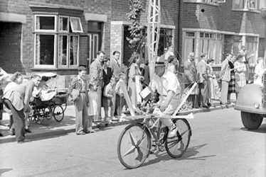 Nuneaton.  Manor Court Road