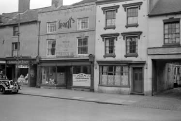Nuneaton.  Abbey Street
