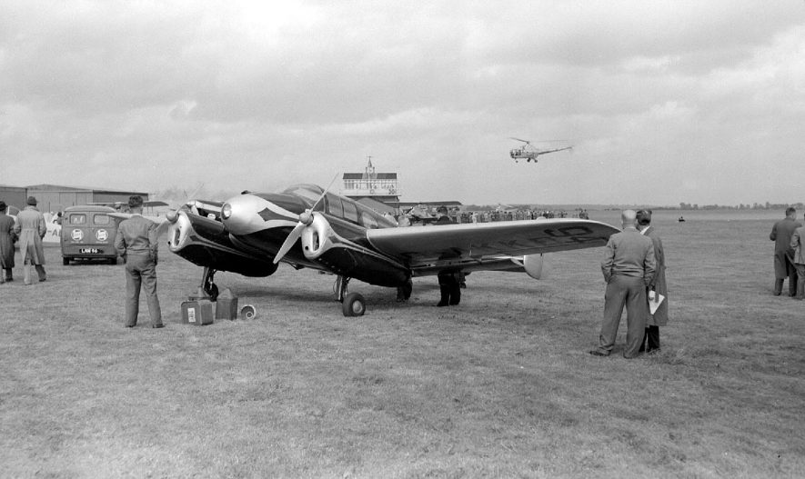 Civil Air Day at Baginton.  Aircraft prepare for Armstrong Siddeley Trophy Race.  1953 |  IMAGE LOCATION: (Warwickshire County Record Office)