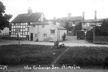 Alveston.  Exchange Inn