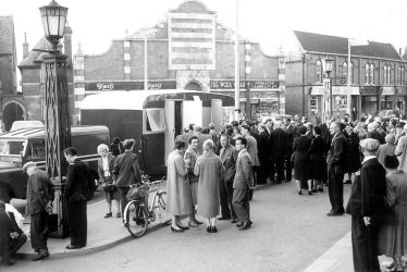 Nuneaton.  Mobile X-ray Unit