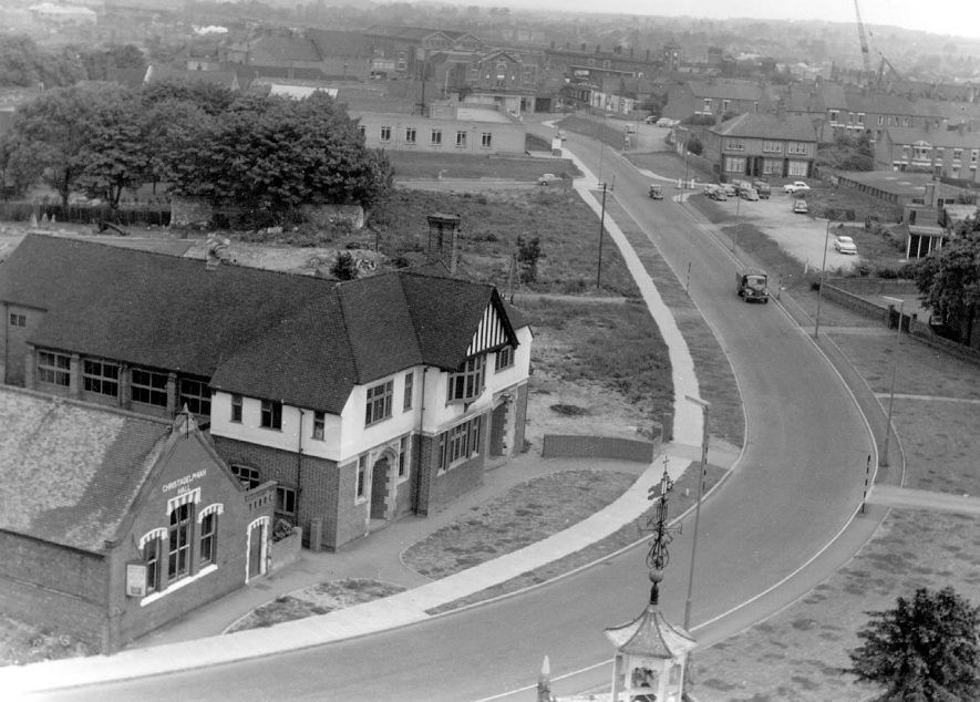 Vicarage Street By-pass from the church tower.  26th April 1961 |  IMAGE LOCATION: (Nuneaton Library)