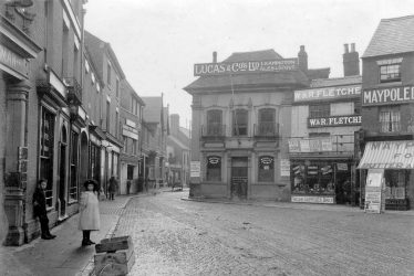 Nuneaton.  Crystal Palace Hotel