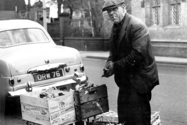 Bedworth.  Man selling apples