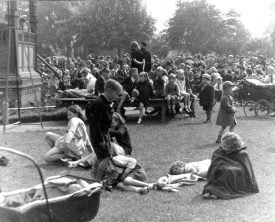 Large group of children in Riversley Park celebrating V.E. day on May 8th 1945. |  IMAGE LOCATION: (Nuneaton Library)