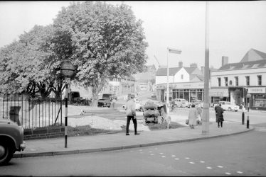 Nuneaton.  Bond Gate