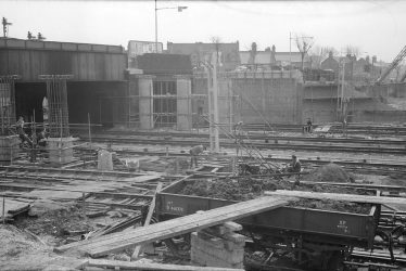 Nuneaton.  Erection of new road bridge