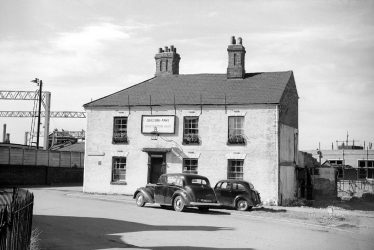 Nuneaton.  Graziers Arms
