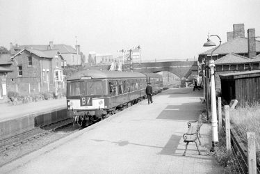 Nuneaton.  Railway Station