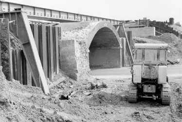 Nuneaton.  New railway bridge