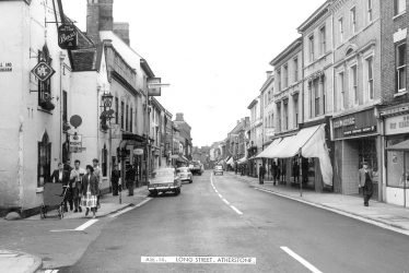 Atherstone.  Long Street