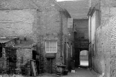 Atherstone.  Rumsey's Yard