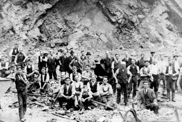 Nuneaton.  Midland Quarry and workers