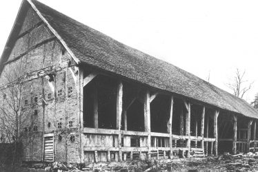 Maxstoke Castle.  Tythe Barn
