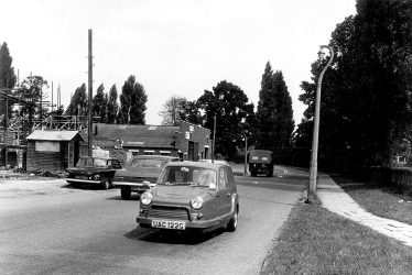 Warwick.  Millers Road