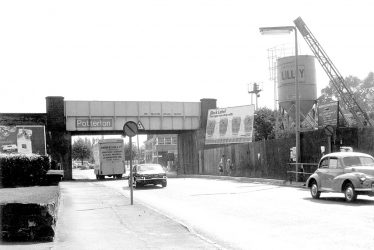 Warwick.  Coventry Road