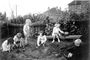 Polesworth.  Central Infants School