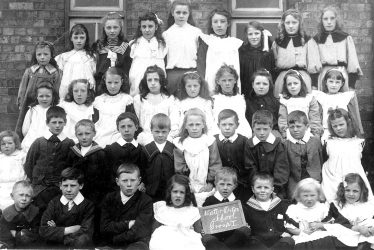 Water Orton.  Group 1 school photograph