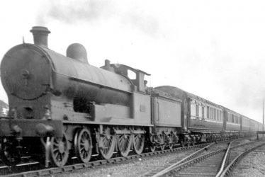 Shilton.  4-6-0 "Prince of Wales" class engine