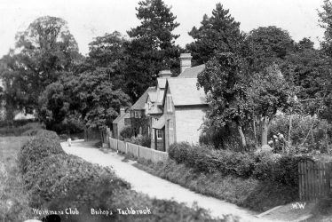 Bishops Tachbrook.  Workingmen's Club
