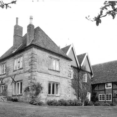 Cubbington.  Old Manor House