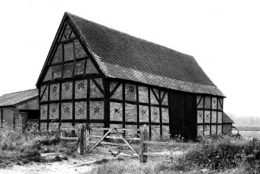Cubbington.  Offchurch Road, The Barn
