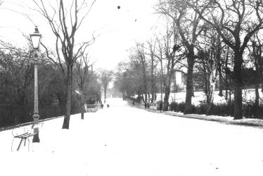 Leamington Spa.  Willes Road