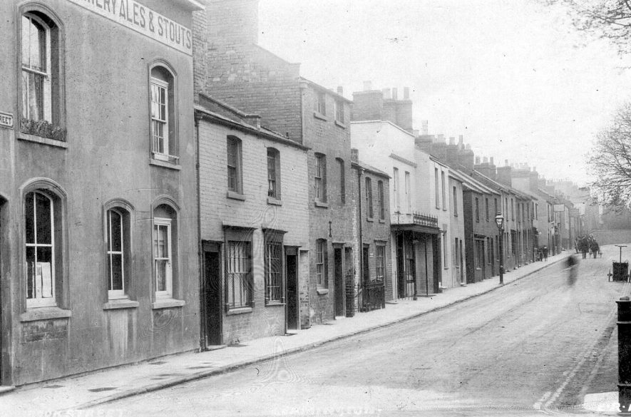 Brook Street, Leamington Spa.  1900s |  IMAGE LOCATION: (Warwickshire County Record Office)